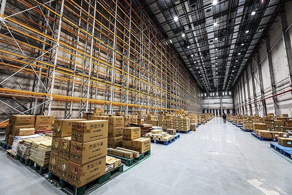 Aurora Lighting Africa - Highbays in Warehousing